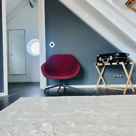 Moderne Haus In Haus Mit Arbeitsplatz * Germering